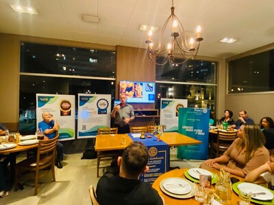 Palestra sobre Dependência Digital e Transtorno de Jogo